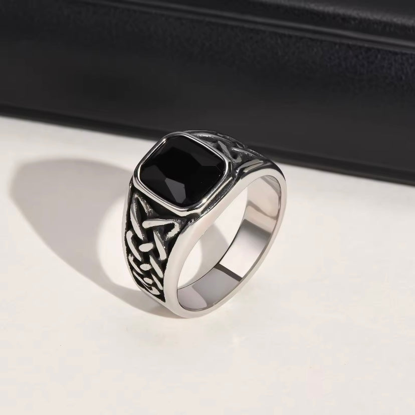 Retro Viking Ring voor Mannen, Punk Etnische Signet Ring met Zwarte Geometrische Steen - Vintage Rune Knoop Sieraad